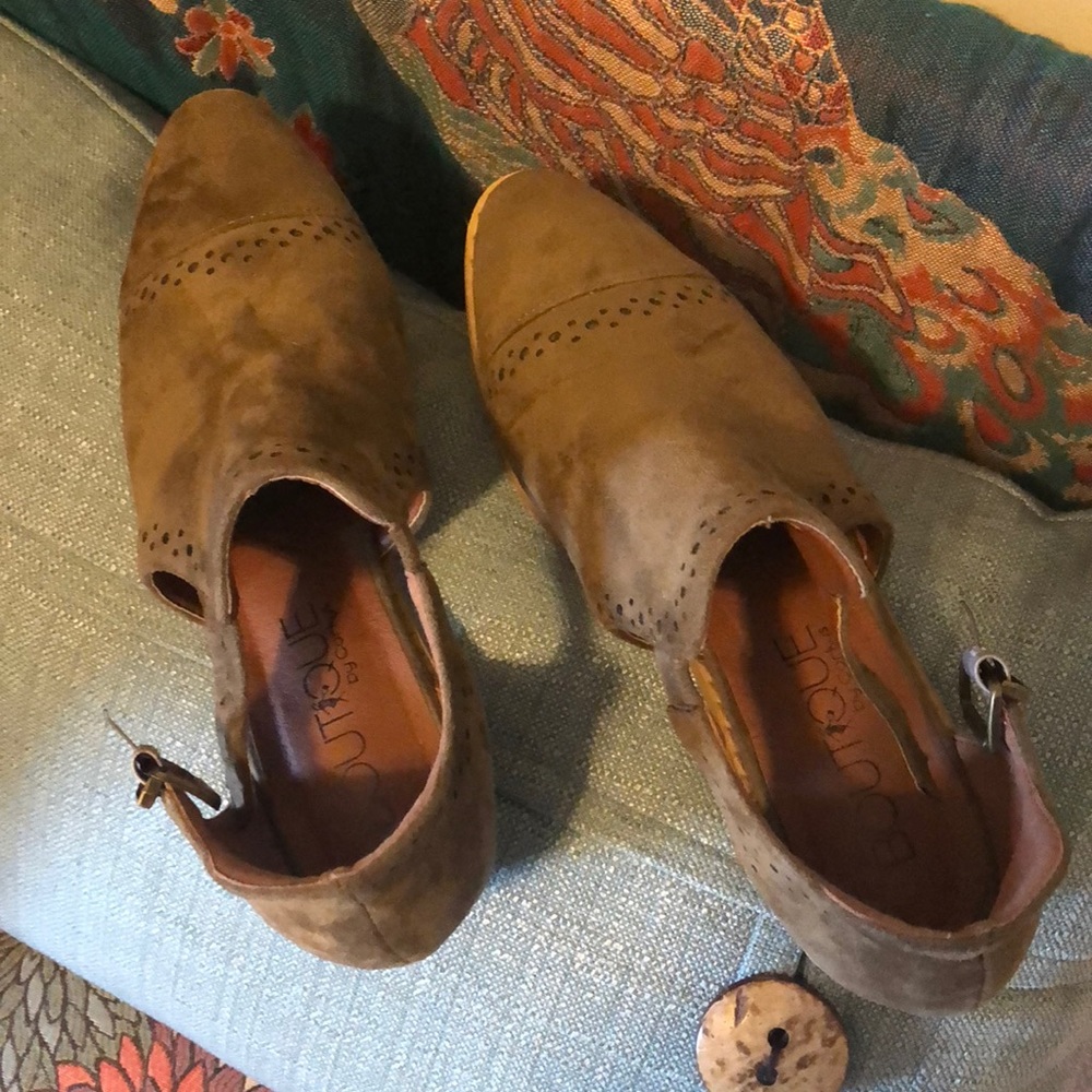 Boutique size 9 open-strap shoe-boot